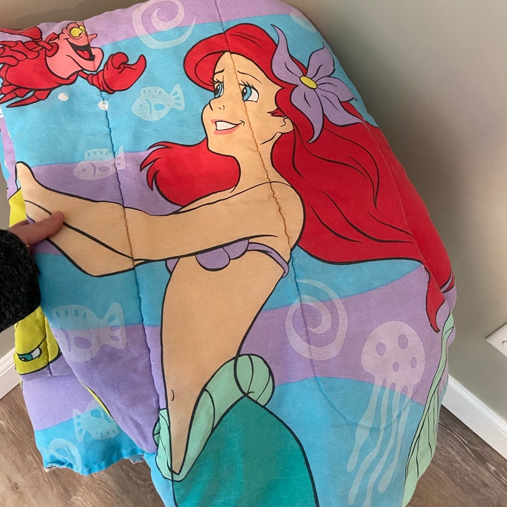 Little mermaid comforter. Classic 90’s. Double or full